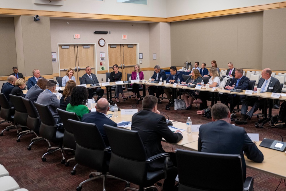 DSD and USD(P&amp;R) Host MSO and VSO Roundtable