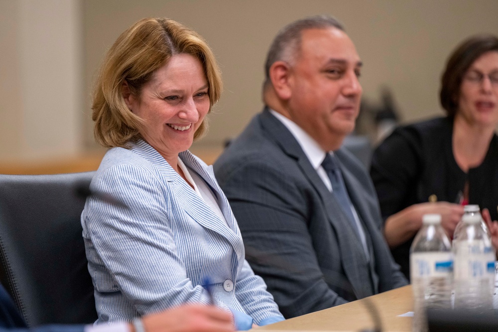 DSD and USD(P&amp;R) Host MSO and VSO Roundtable