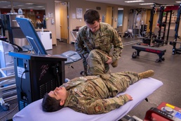 Luke Physical Therapy Flight puts Airmen back in the fight