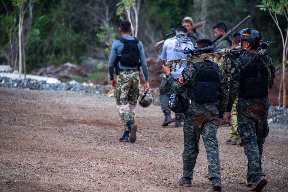 Day 5 and still going strong at Fuerzas Comando 23