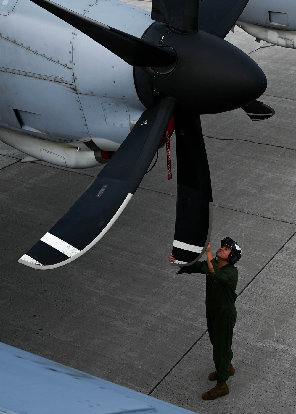 Ground Ops: The unsung heroes who propel plane perfection