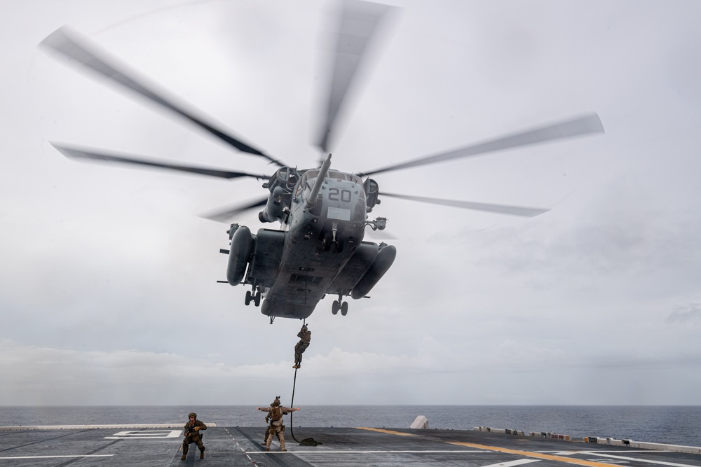 31st MEU Conducts a Fast Rope Exercise On the Flight Deck of USS America