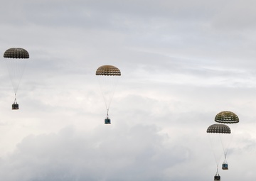 AMLOs ensure airdrop success at Red Flag-Alaska