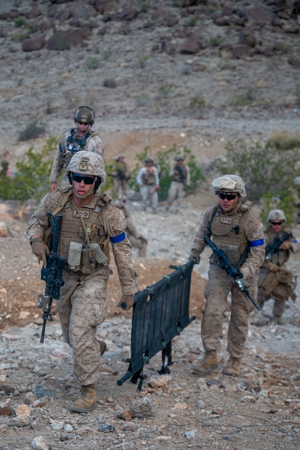 4-23: Bravo Co. 1st Battalion 23D Marines execute Range 400