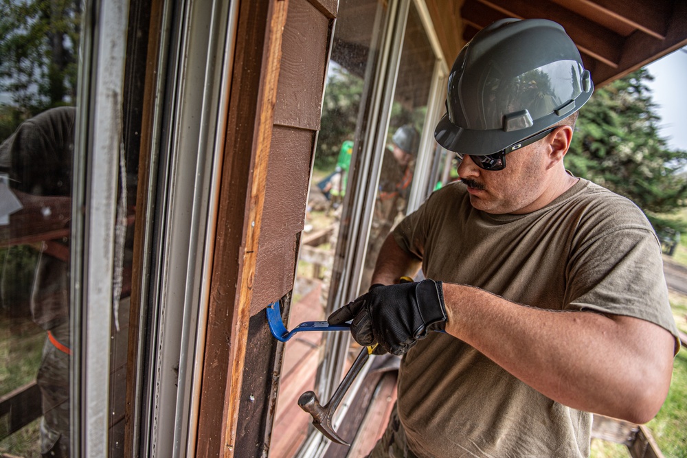 Oklahoma Army National Guard engineers renovate Camp Kilohana