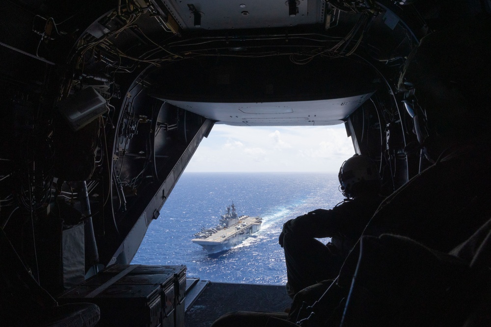 BLT 2/1 fly aways drills aboard USS America