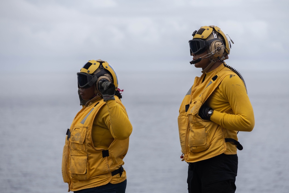 Midshipmen Aboard the USS America, MV-22B Osprey Flyover