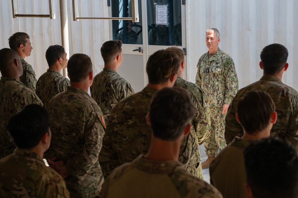 SOCAF commander visits Somalia