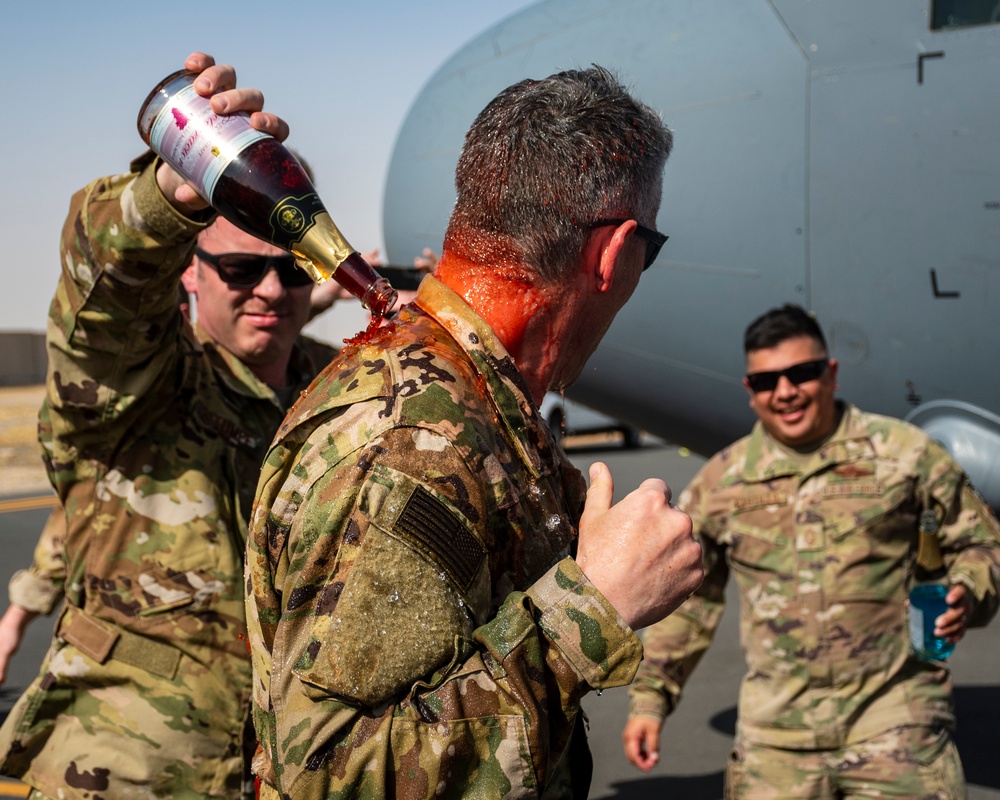 386 AEW Commander Fini Flight