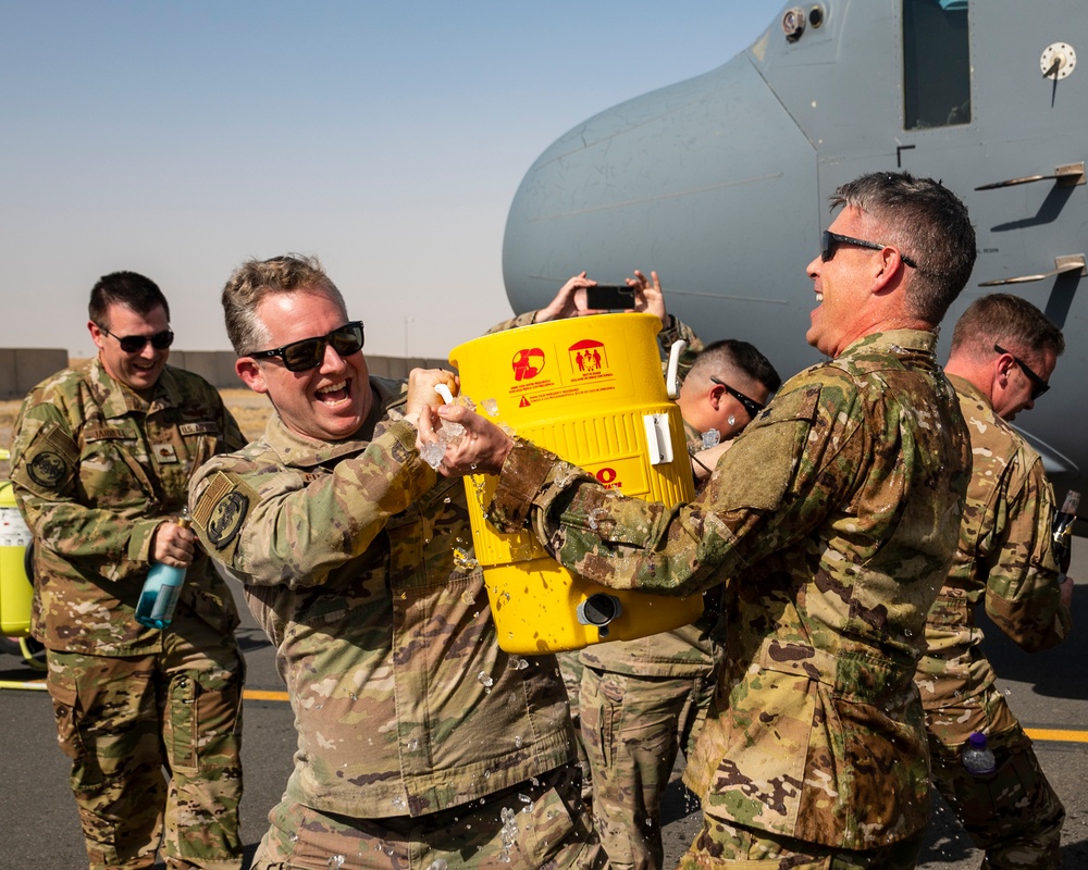 386 AEW Commander Fini Flight