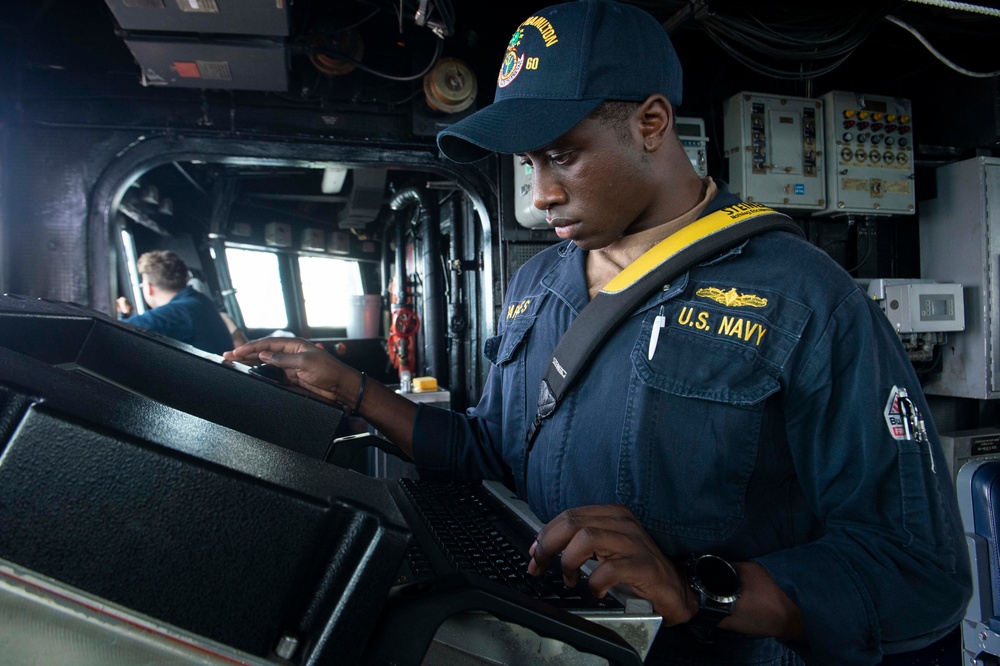 USS Paul Hamilton Strait Of Hormuz Transit