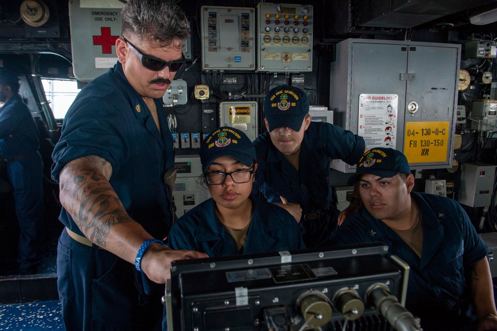 USS Paul Hamilton Strait Of Hormuz Transit