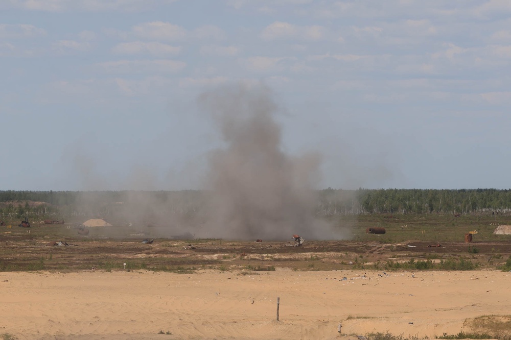 107th A-10s Train in Latvia