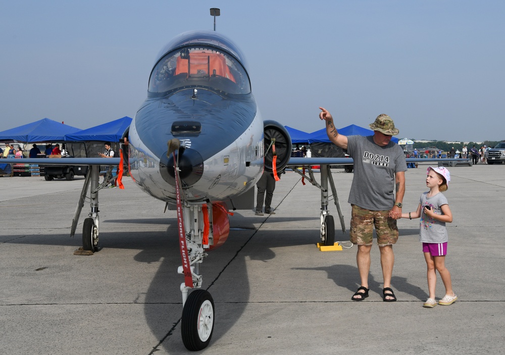 AEDC attends The Great Tennessee Air Show, educates public of important mission