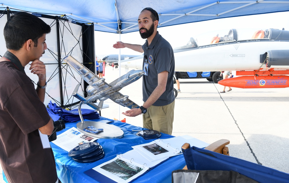 AEDC attends The Great Tennessee Air Show, educates public of important mission