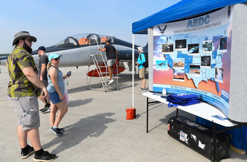AEDC attends The Great Tennessee Air Show, educates public of important mission