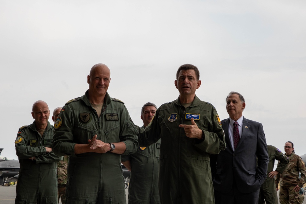 Senior Leaders speak to U.S. Airmen