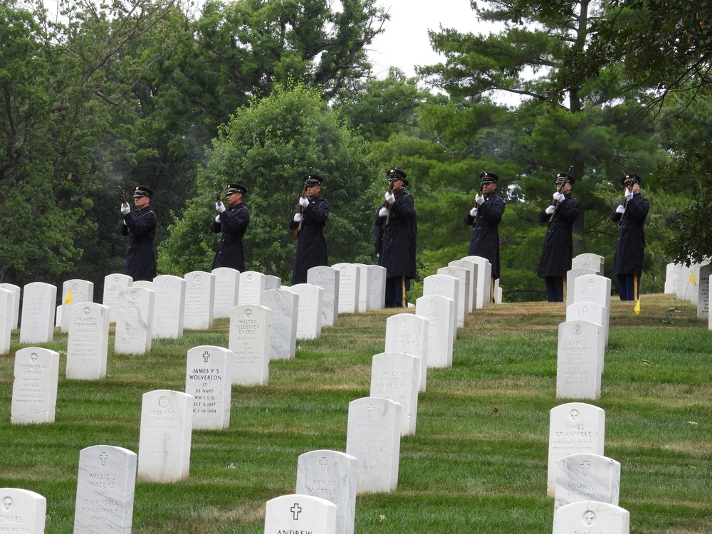 Vietnam MIA buried at Arlington