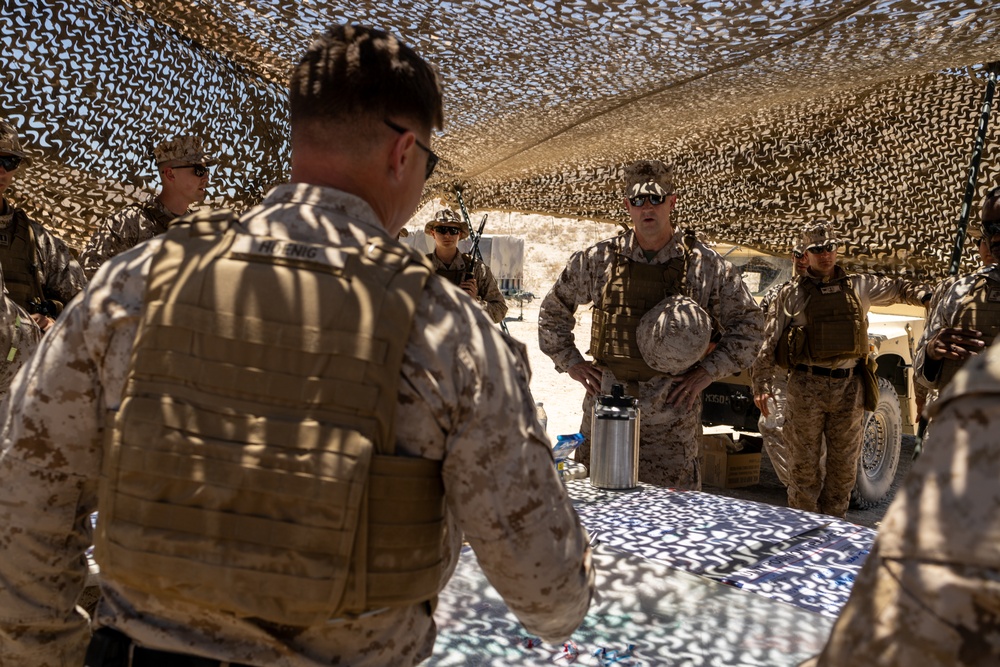 ITX 4-23 Brigadier General Douglas Clark visits 1st Battalion, 23D Marine Regiment