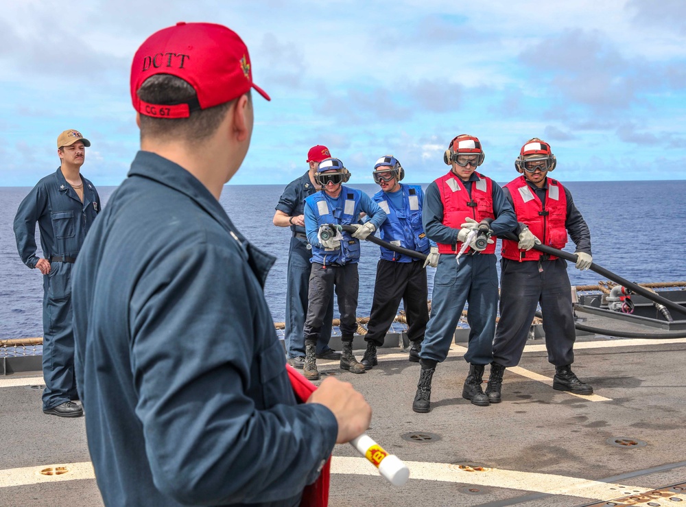 USS Shiloh Conducts Crash and Salvage Drill