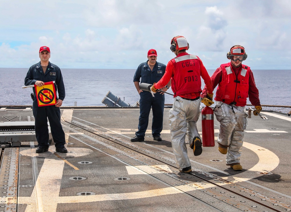 USS Shiloh Conducts Crash and Salvage Drill