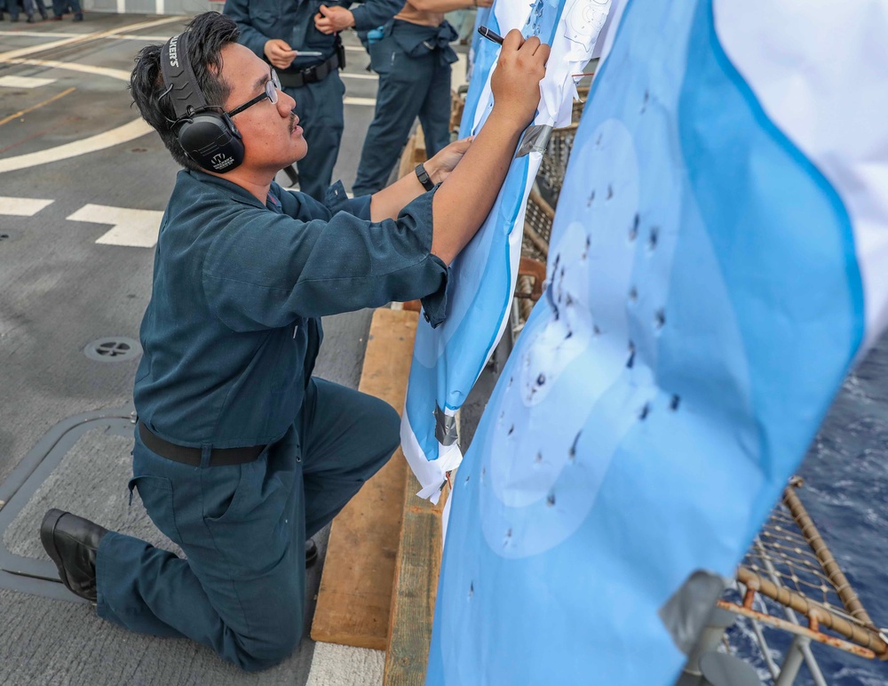 USS Shiloh Conducts Small Arms Gun Qualification