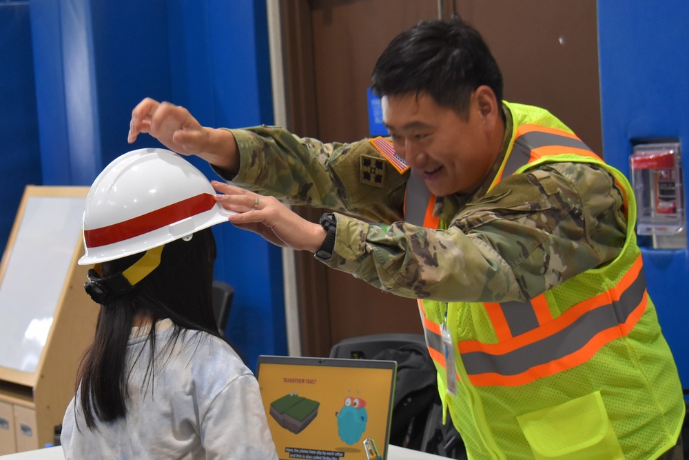 Army engineers inspire students about STEM in South Korea