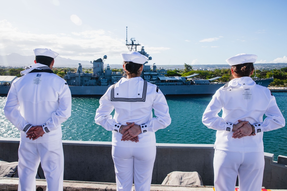 U.S. Sailors Man the Rails