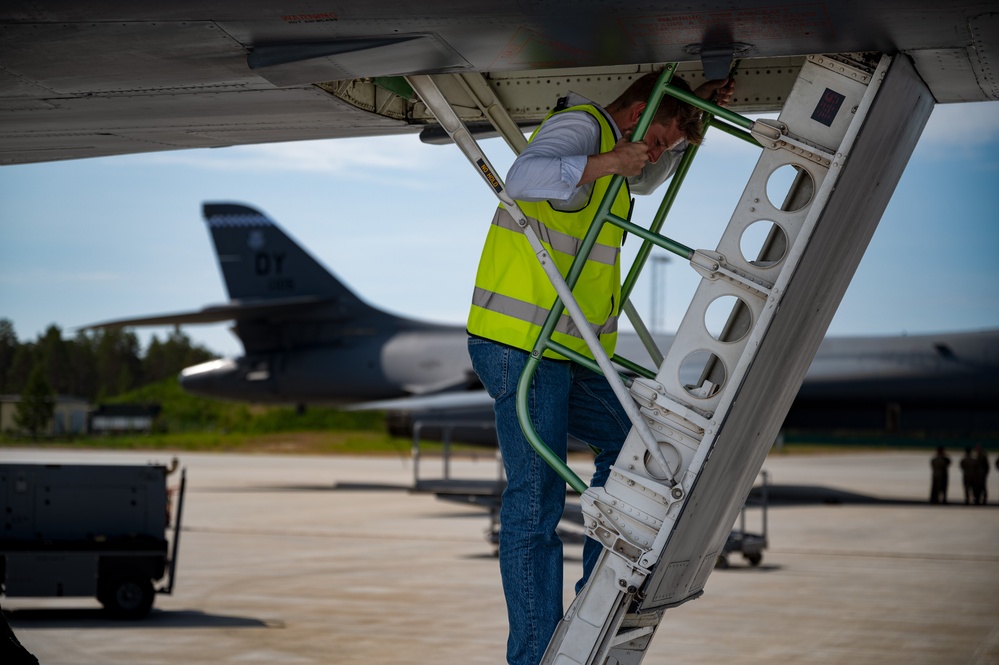 First-ever U.S. bomber landing in Sweden