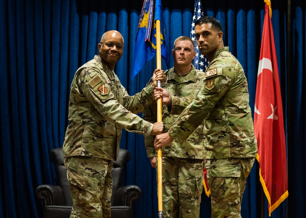 39th LRS Change of Command