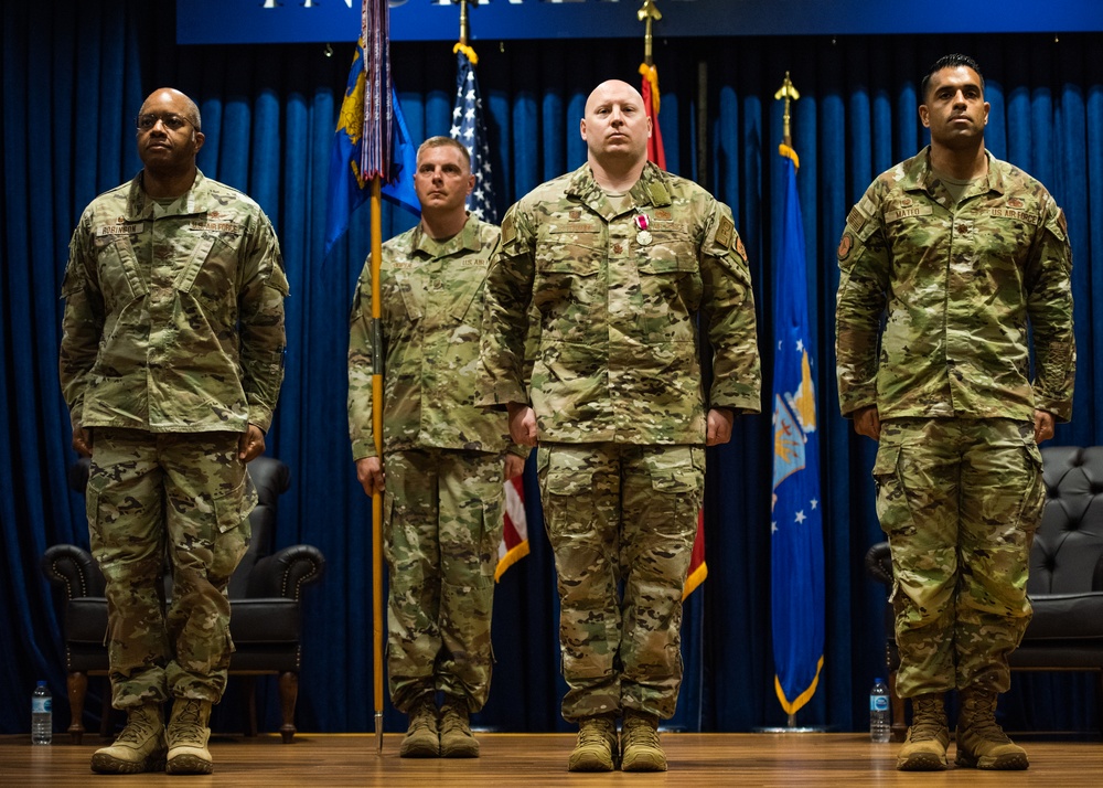 39th LRS Change of Command