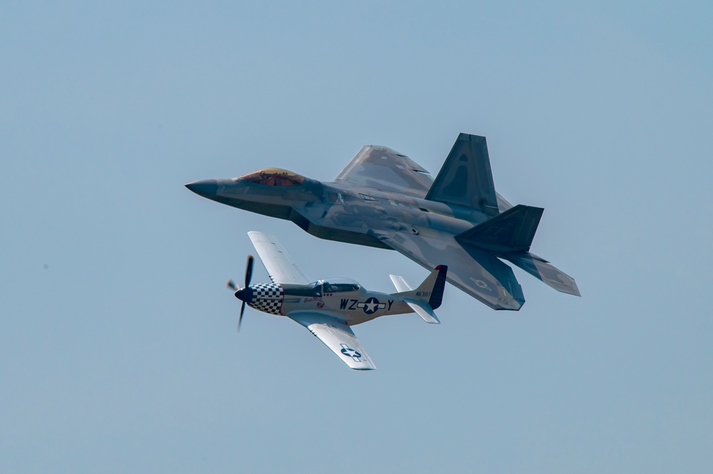 DVIDS Images Columbus Airshow back after nearly 20 years [Image 17