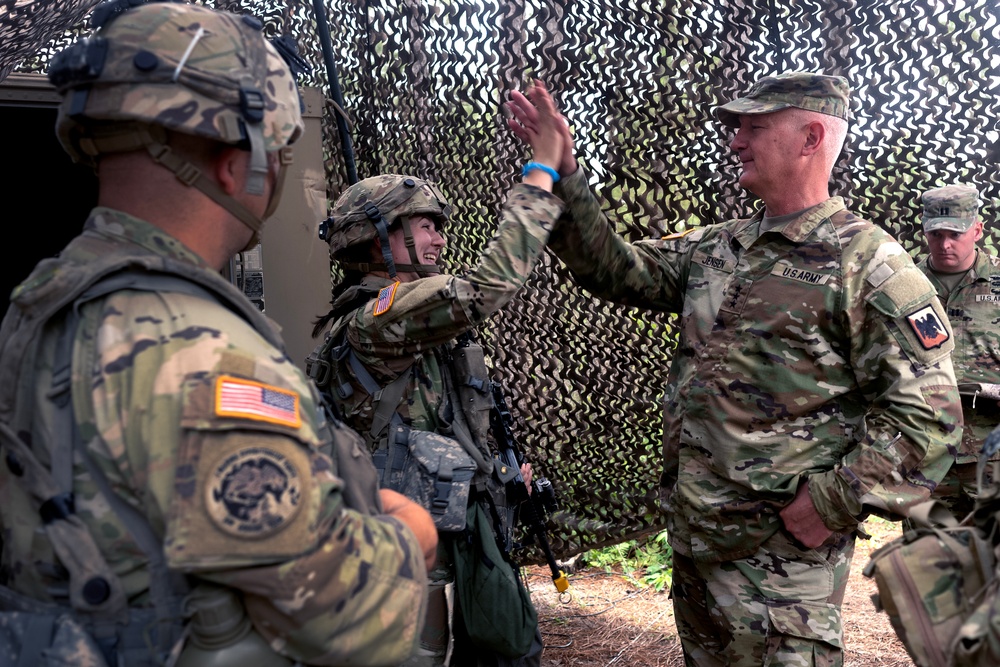 Army National Guard director meets with 44th IBCT troops during JRTC rotation