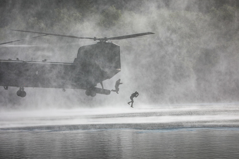 Paratroopers Perform Helocast during CST