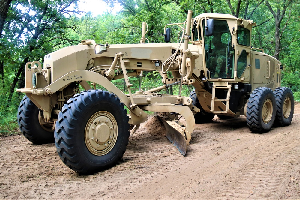 411th Engineers bring road-building skills to Fort McCoy troop project