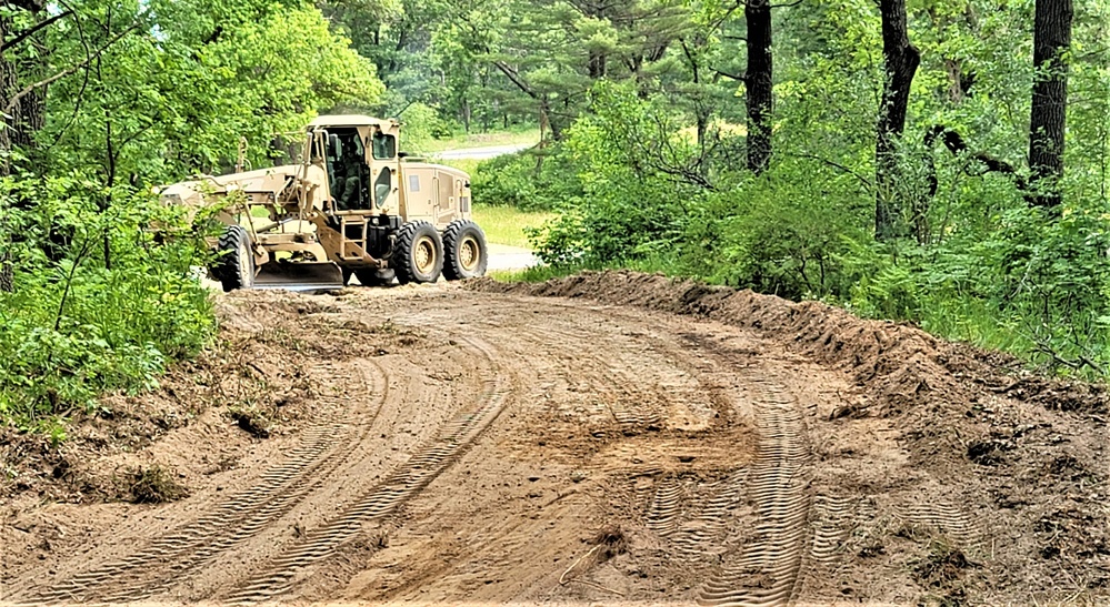 411th Engineers bring road-building skills to Fort McCoy troop project