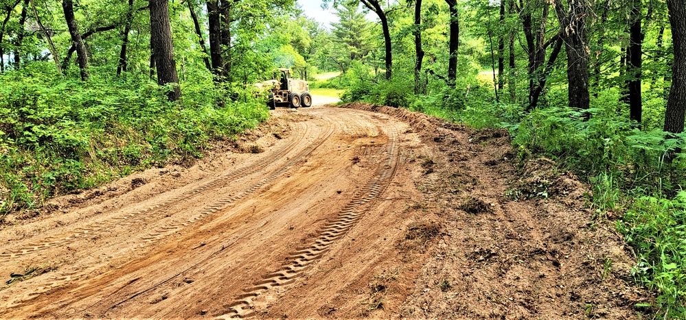 411th Engineers bring road-building skills to Fort McCoy troop project