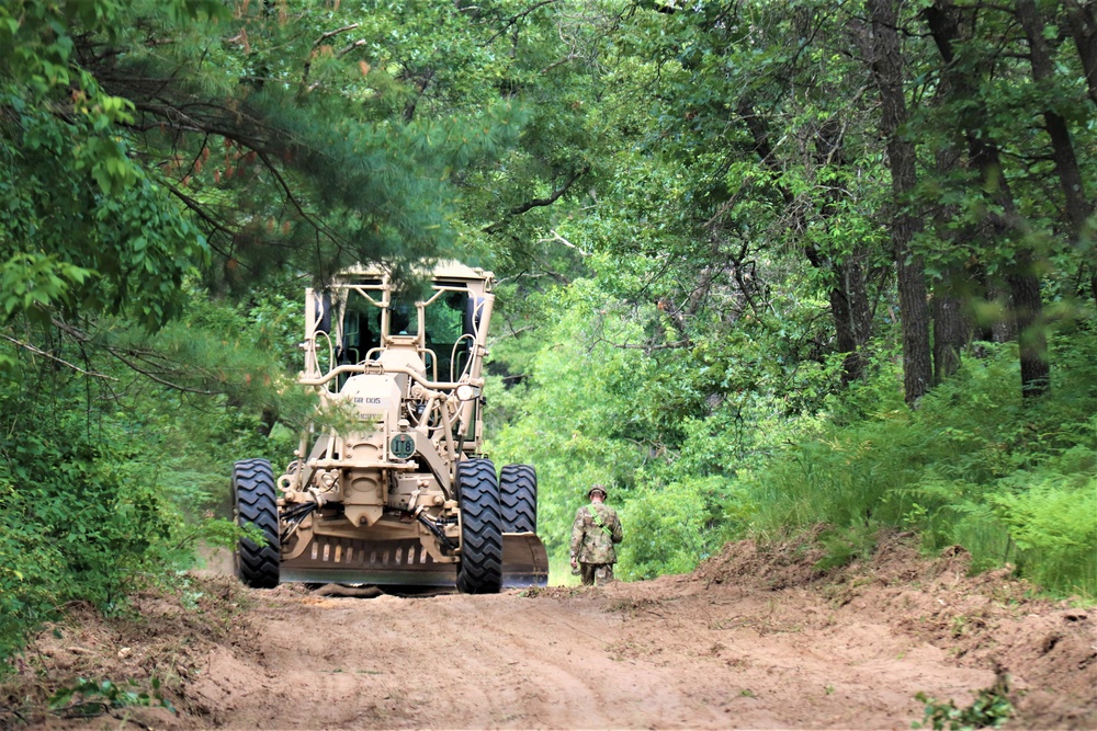 411th Engineers bring road-building skills to Fort McCoy troop project