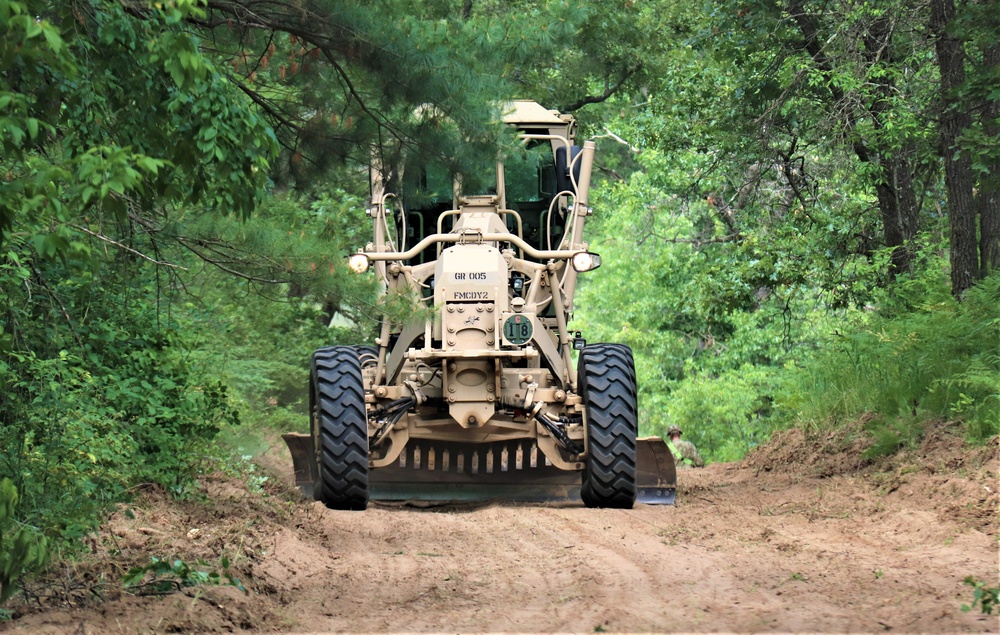 411th Engineers bring road-building skills to Fort McCoy troop project