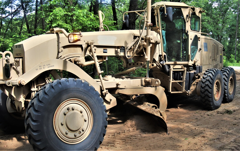 411th Engineers bring road-building skills to Fort McCoy troop project