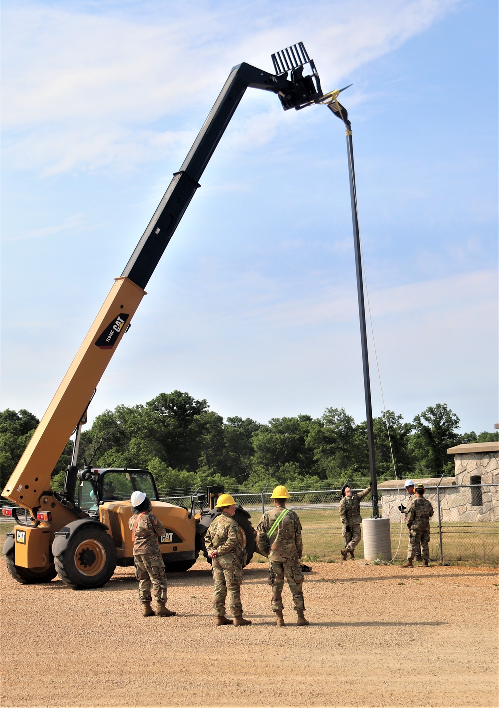 Army Reserve’s 389th Engineer Company supports troop projects at Fort McCoy