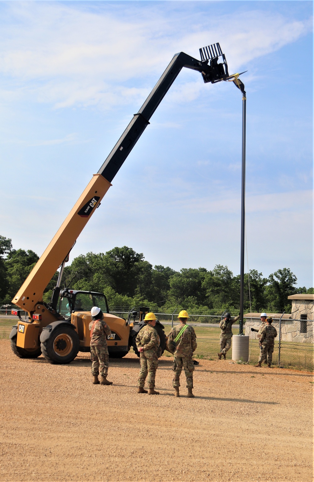 Army Reserve’s 389th Engineer Company supports troop projects at Fort McCoy