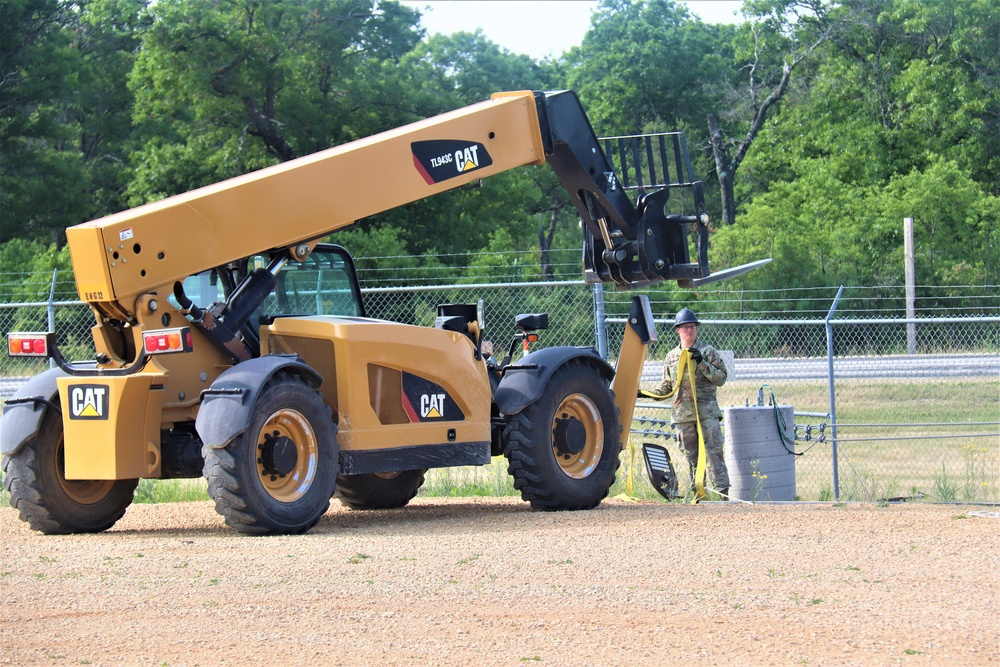 Army Reserve’s 389th Engineer Company supports troop projects at Fort McCoy