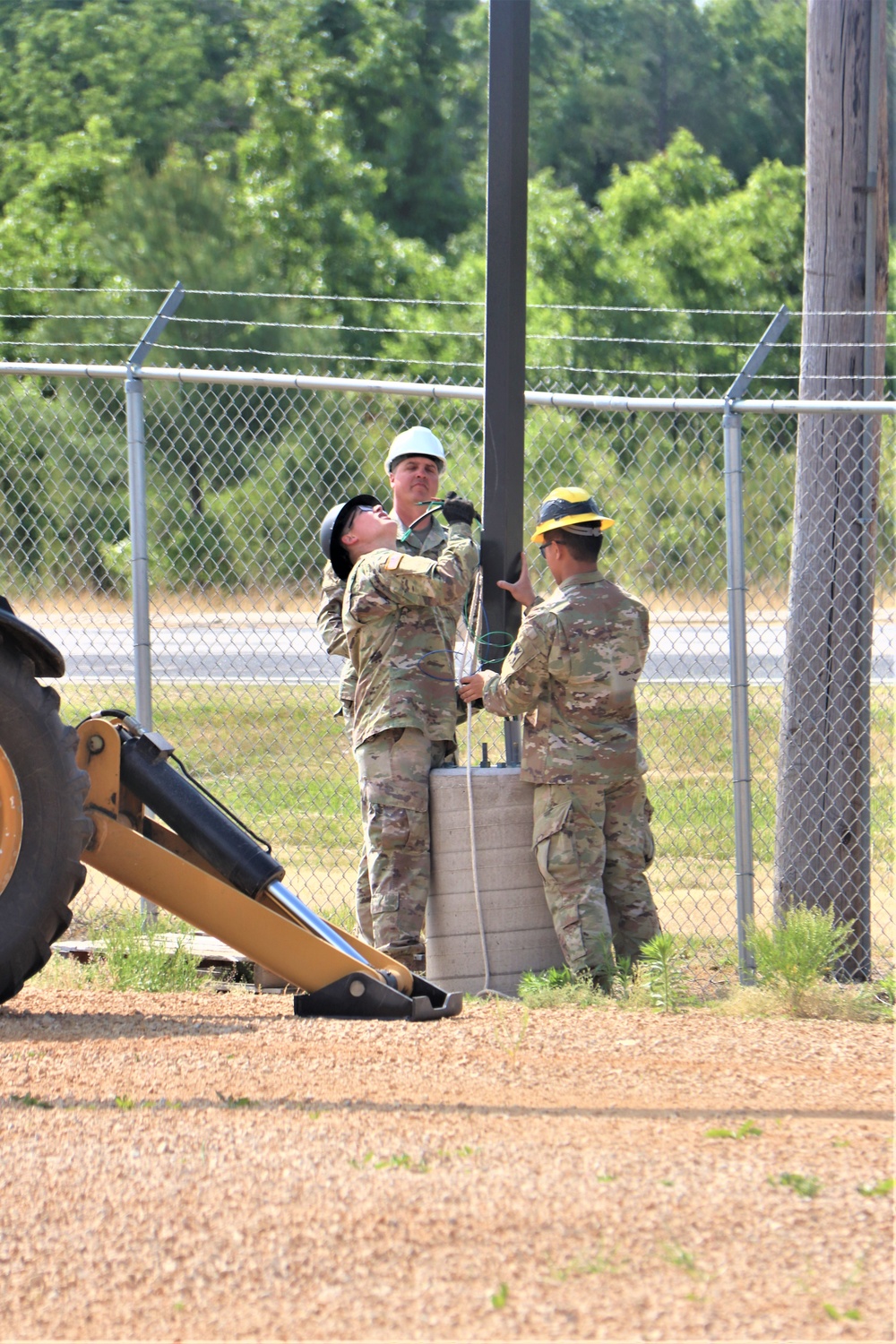 Army Reserve’s 389th Engineer Company supports troop projects at Fort McCoy