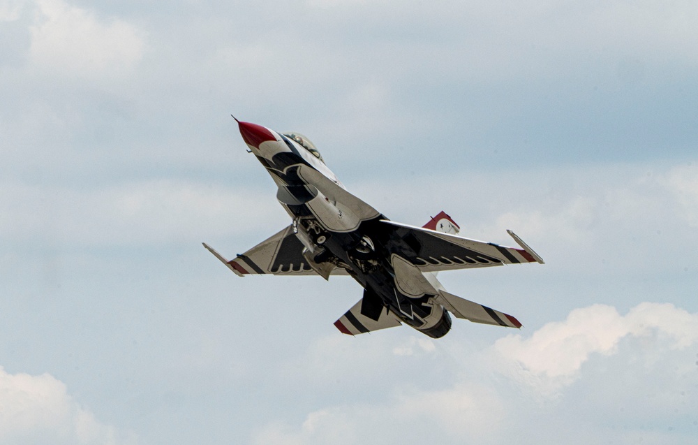 Thunderbirds take flight in Latrobe