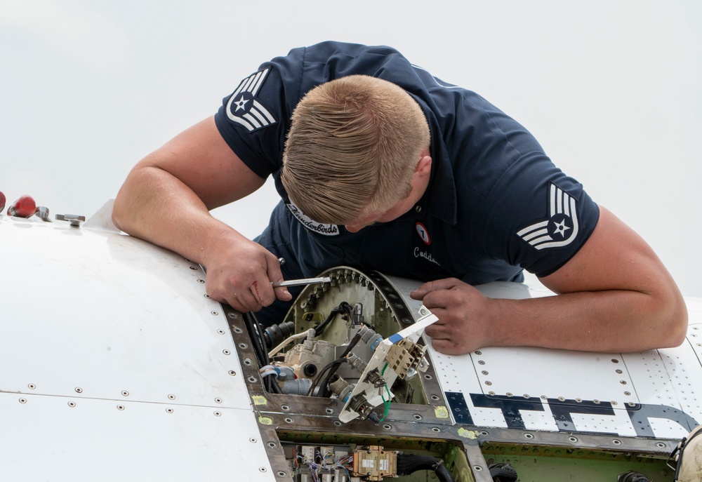 Thunderbirds take flight in Latrobe