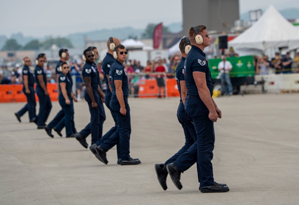 Thunderbirds take flight in Latrobe