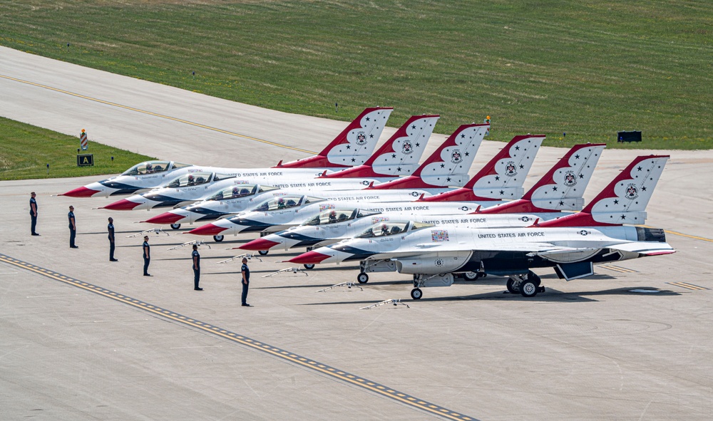 Thunderbirds take flight in Latrobe