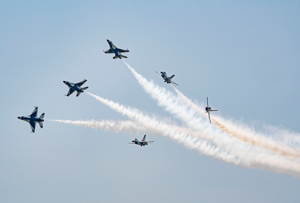 Thunderbirds take flight in Latrobe