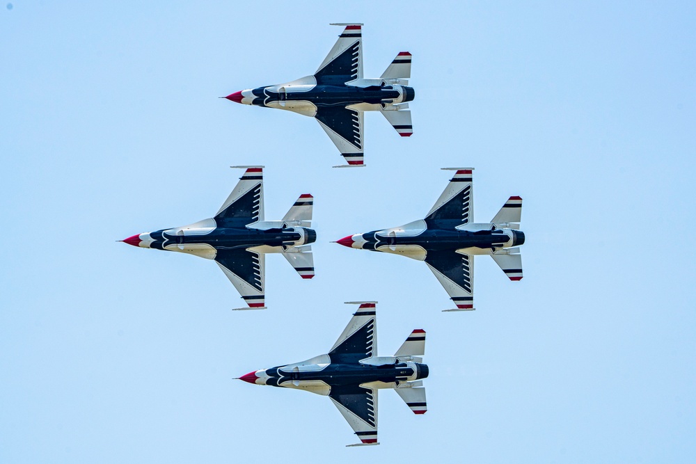 Thunderbirds take flight in Latrobe